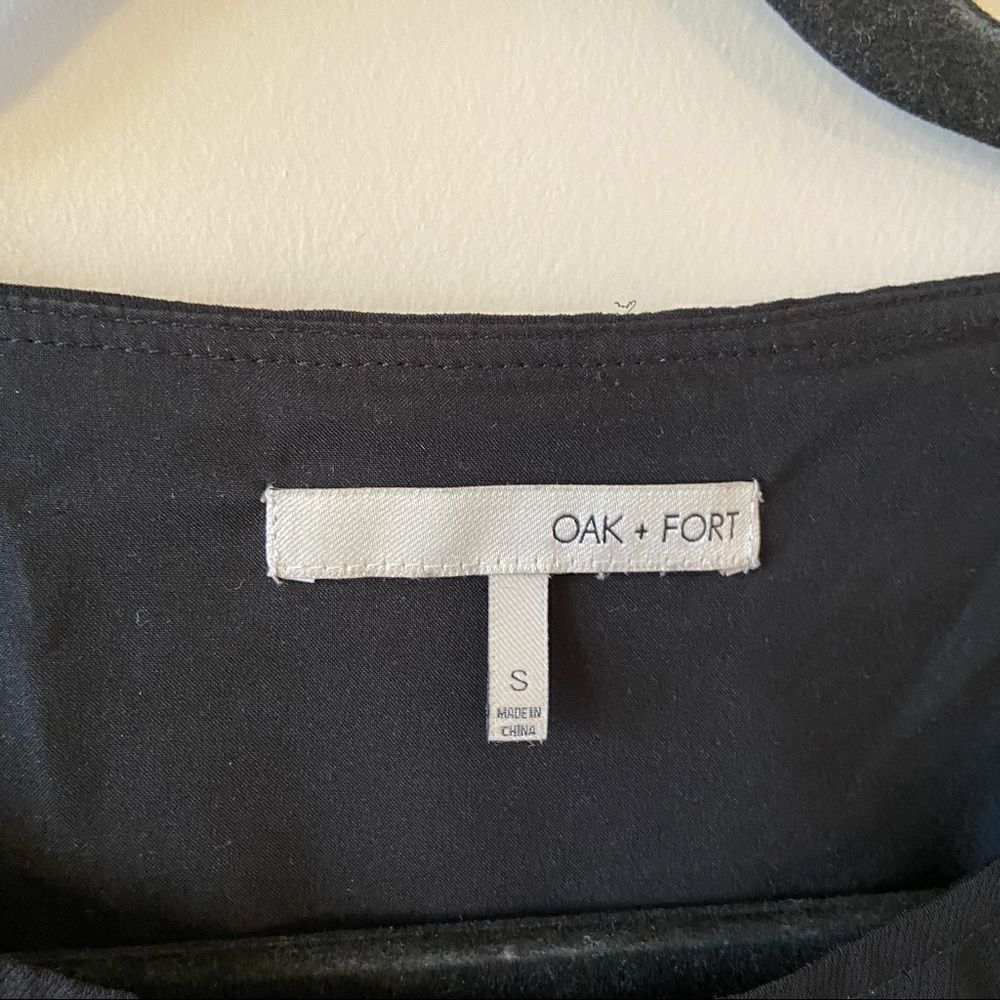 Oak & Fort -Black Shift Scoop Neck Mini Dress (Small) - Picture 6 of 7